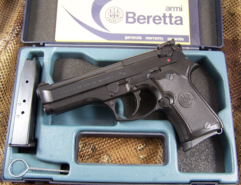 Beretta92Compact1